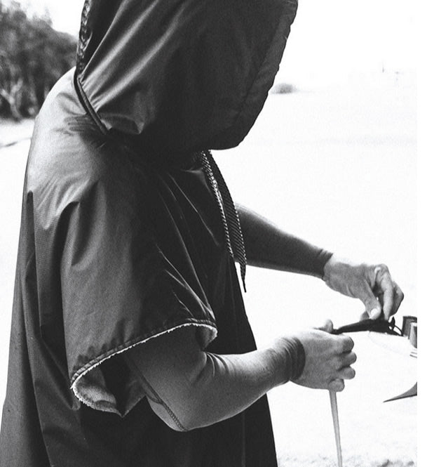 Poncho O+E Perfect Storm negro