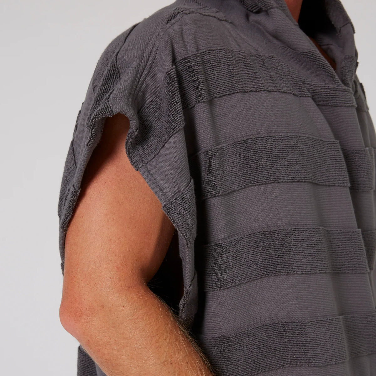 Poncho O&E Mens Layz Cocoa