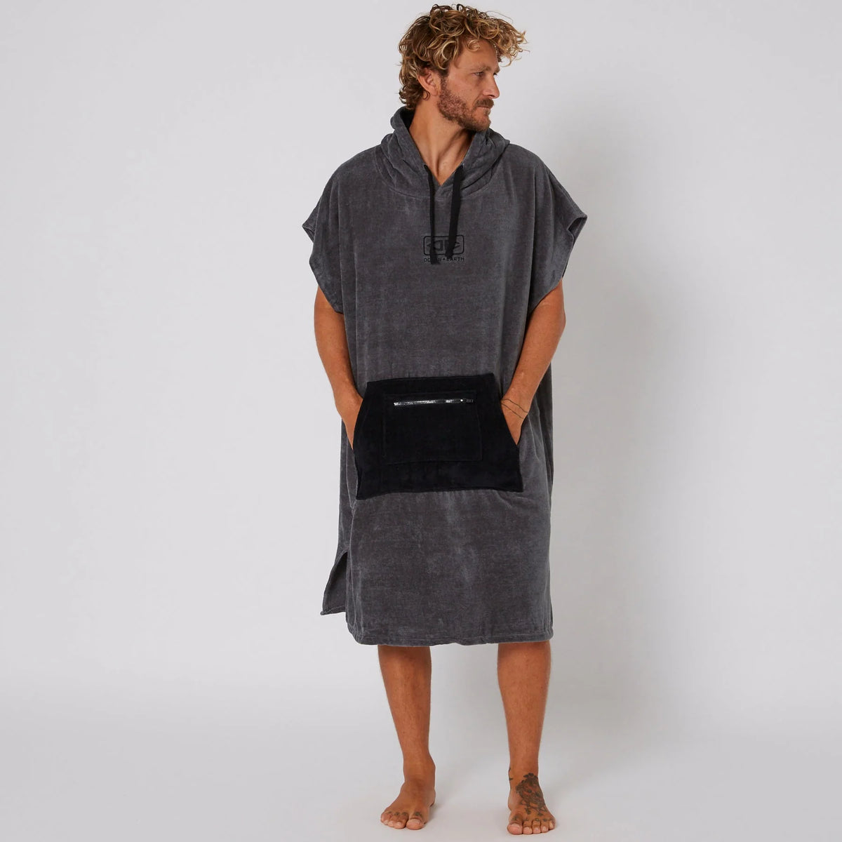 Poncho hombre O+E Daybreak Charcoal