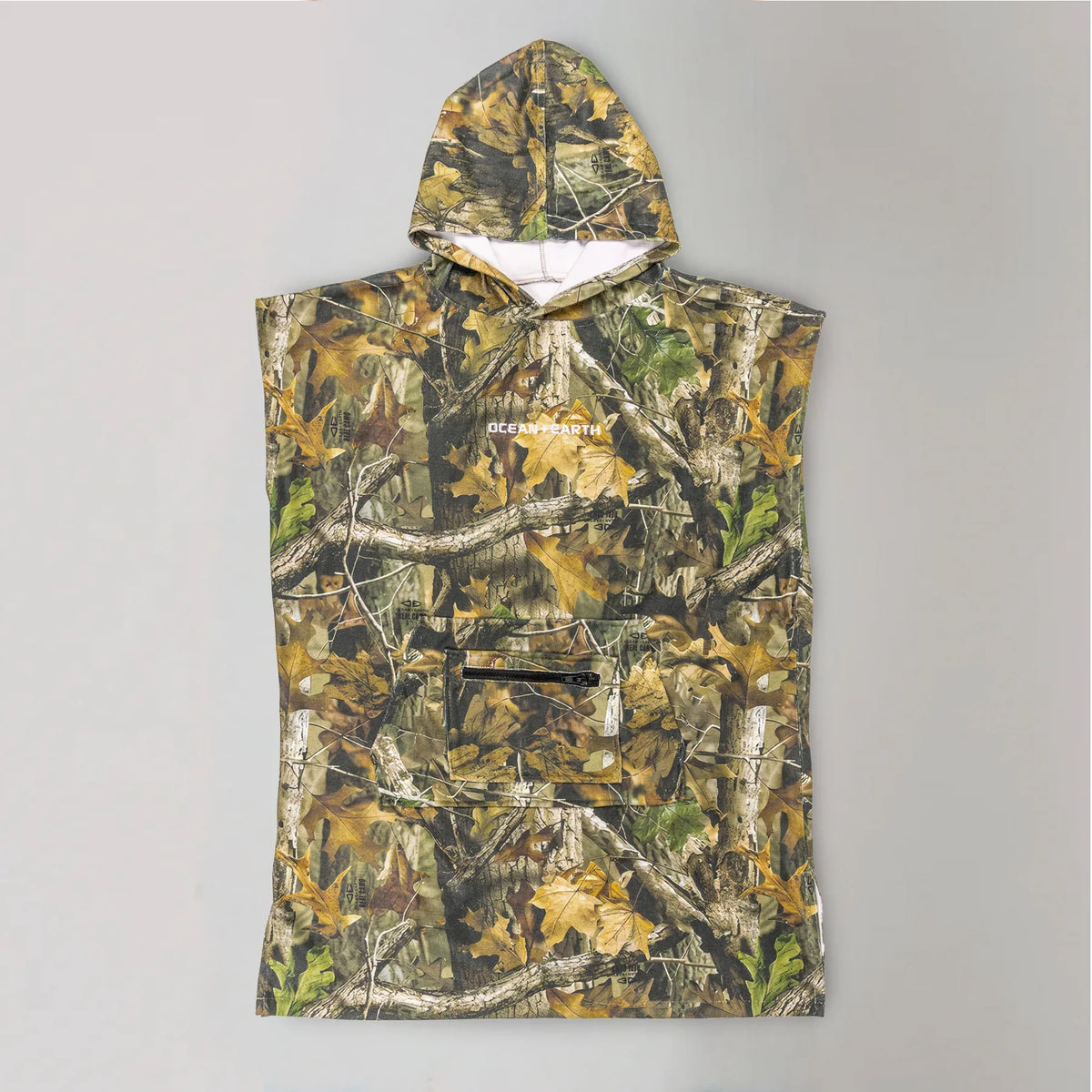 Poncho juvenil O+E de camuflaje real con capucha